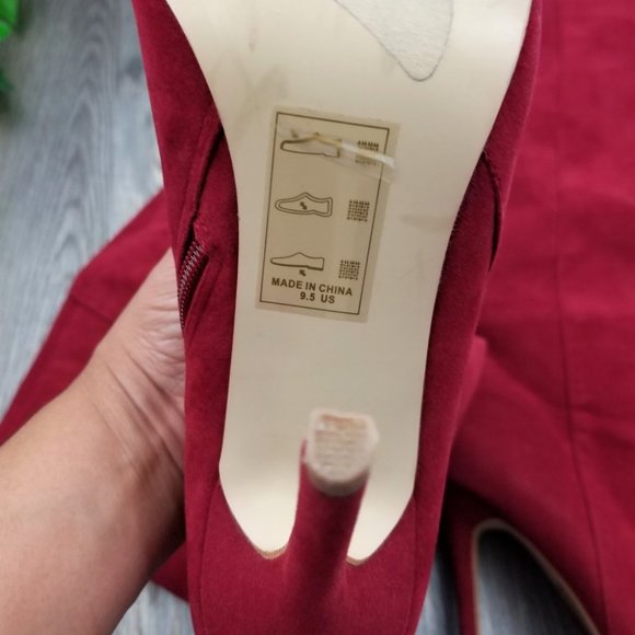 Shoe Dazzle Spike Stud Stiletto Heel Knee High Boots Size 9.5 Burgundy - Picture 9 of 10